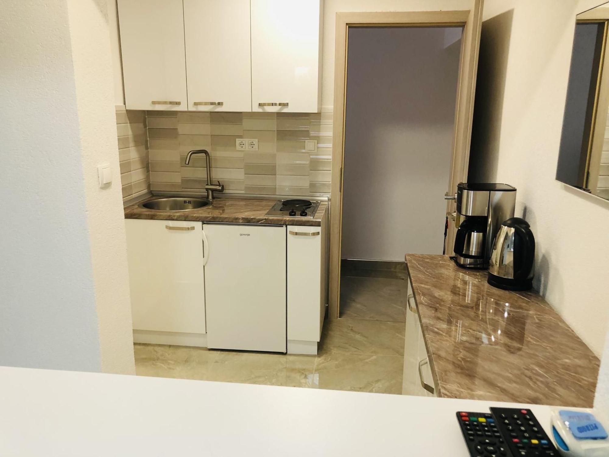 Apartmani Ema Trogir Eksteriør bilde