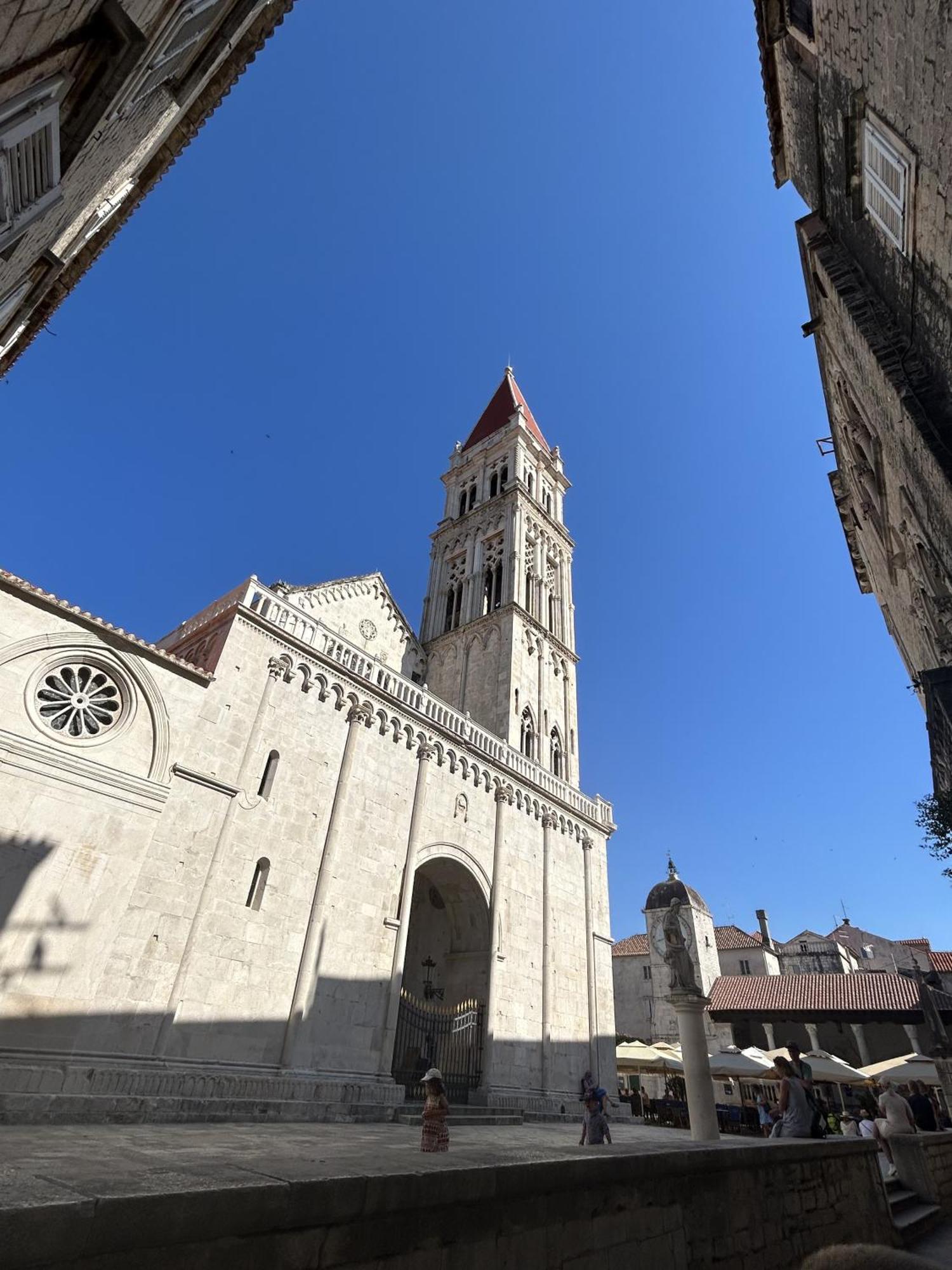 Apartmani Ema Trogir Eksteriør bilde