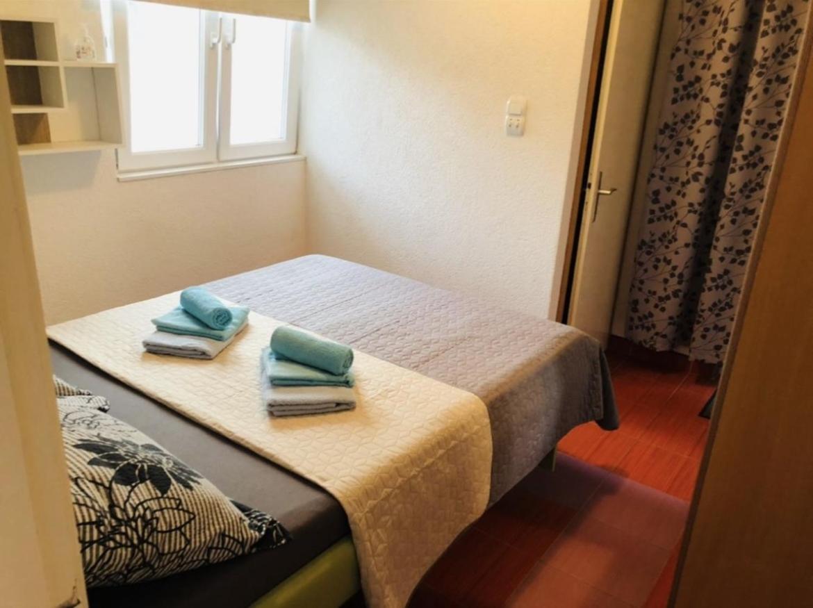Apartmani Ema Trogir Rom bilde